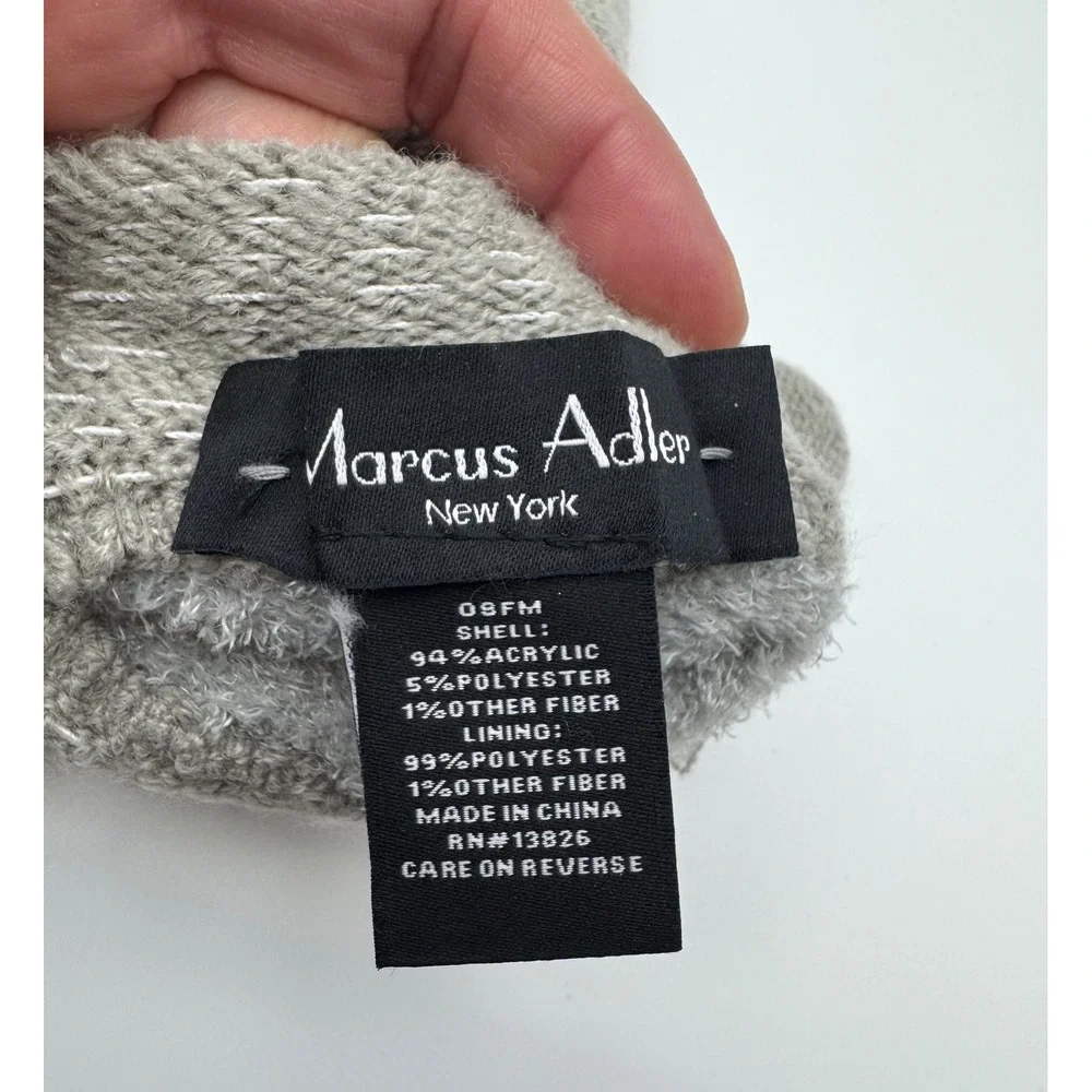 NWT Marcus Adler New York Womens Knit Gloves Light Grey Textured‎ OSFM